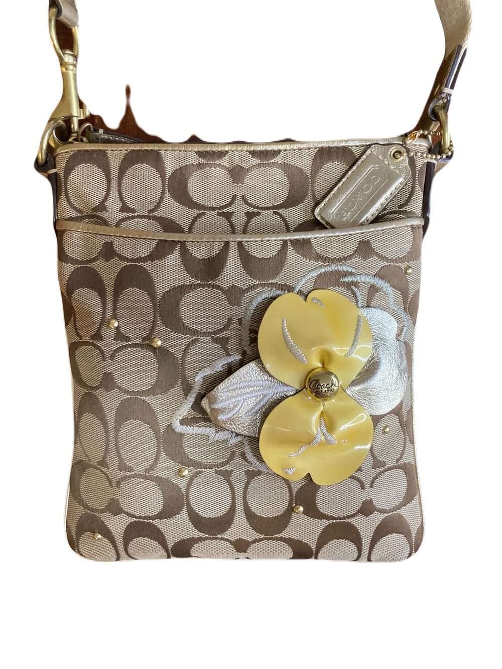 Coach Vintage Signature Canvas Crossbody Bag w/ 3D Floral Appliqué-Khaki/Yellow - Picture 6 of 14